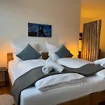 Nooqa - Living Collection - Parkplatz, Smart Tv, Kueche, Voll Ausgestattet