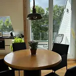 Appartement Nooqa - Living Collection - Parkplatz, Smart Tv, Kueche, Voll Ausgestattet *