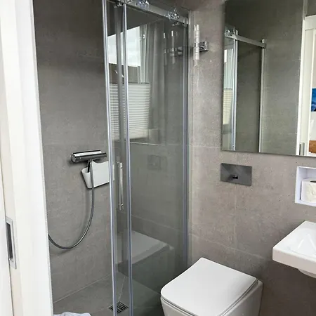 Appartement Nooqa - Living Collection - Parkplatz, Smart Tv, Kueche, Voll Ausgestattet