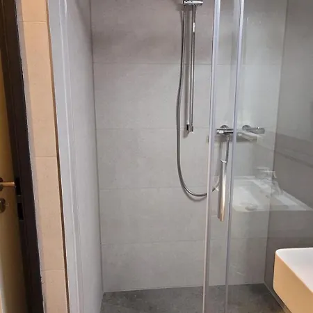 Appartement Nooqa - Living Collection - Parkplatz, Smart Tv, Kueche, Voll Ausgestattet