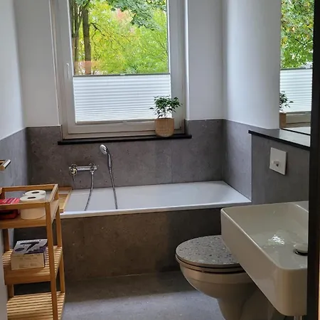 Nooqa - Living Collection - Parkplatz, Smart Tv, Kueche, Voll Ausgestattet Apartment Duisburg