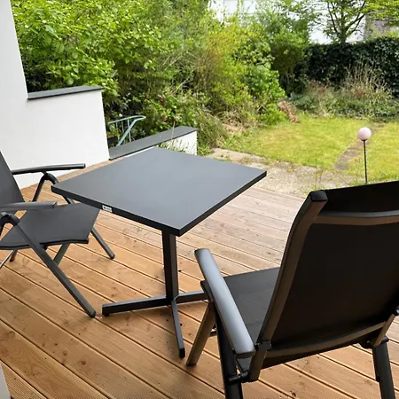 Appartement Nooqa - Living Collection - Parkplatz, Smart Tv, Kueche, Voll Ausgestattet *