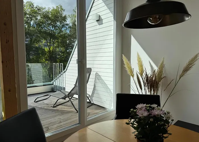 Appartement Nooqa - Living Collection - Parkplatz, Smart Tv, Kueche, Voll Ausgestattet Duisburg