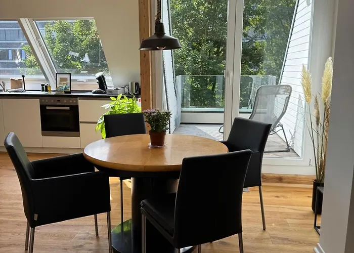 Appartement Nooqa - Living Collection - Parkplatz, Smart Tv, Kueche, Voll Ausgestattet Duisburg